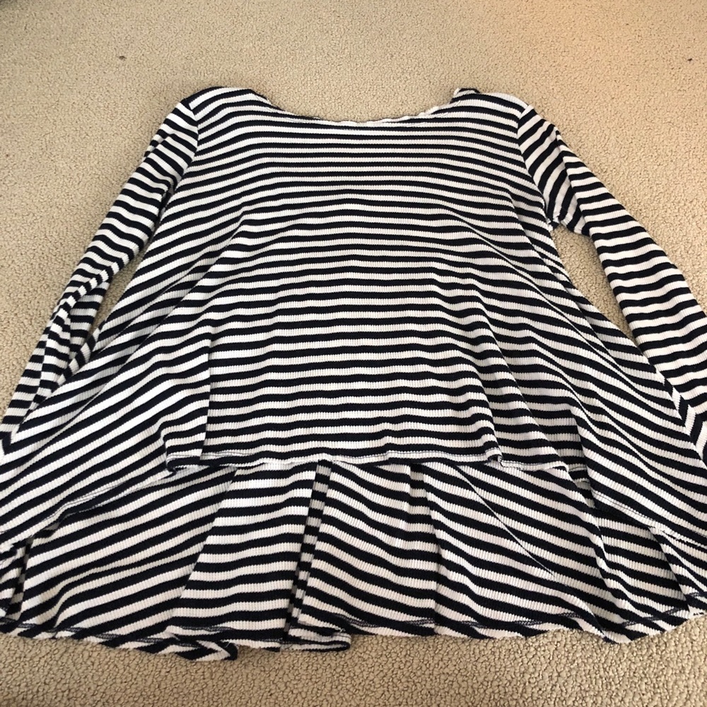 Scoop back top